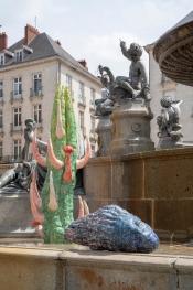 Grande planten de mer, h.213 cm, PACIFIC, La Fontaine Place Royale, Le Voyage à Nantes 2023©Martin Argyroglo